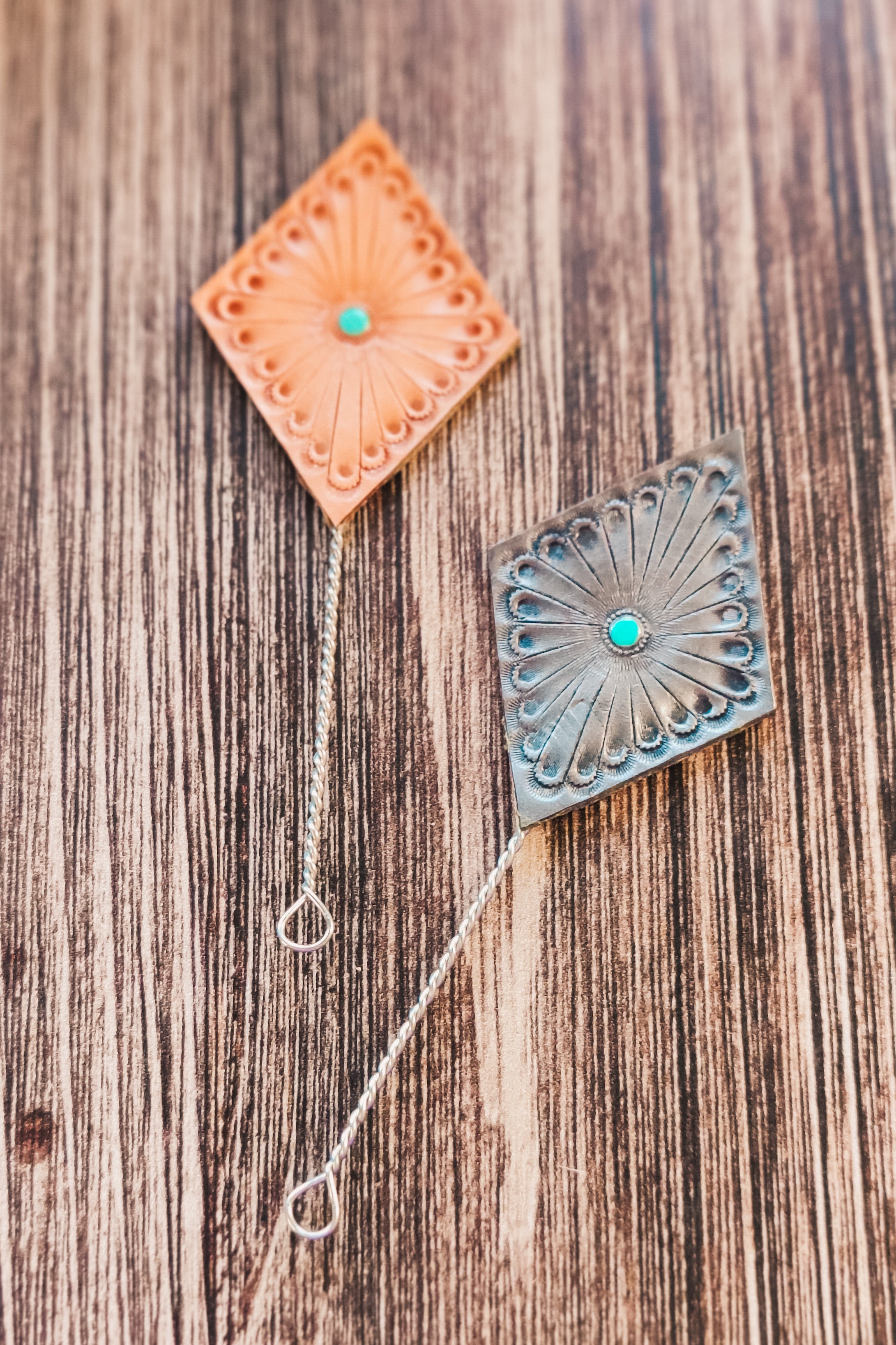 Diamond Concho Hat Pick - The Glamorous Cowgirl