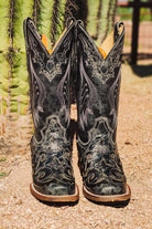 Back Talkin Boots - The Glamorous Cowgirl