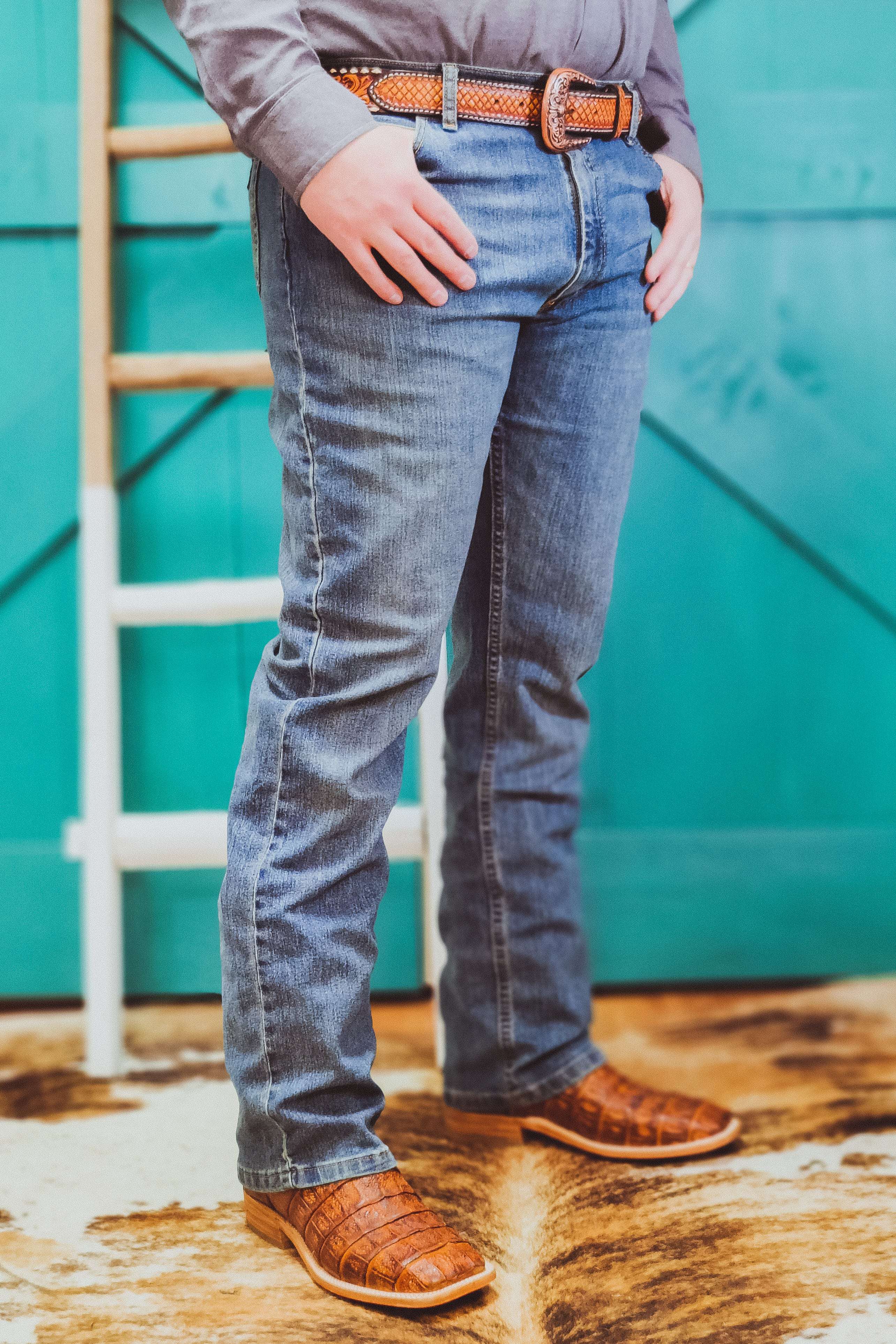 Barrel Competition Slim by Wrangler - The Glamorous Cowgirl