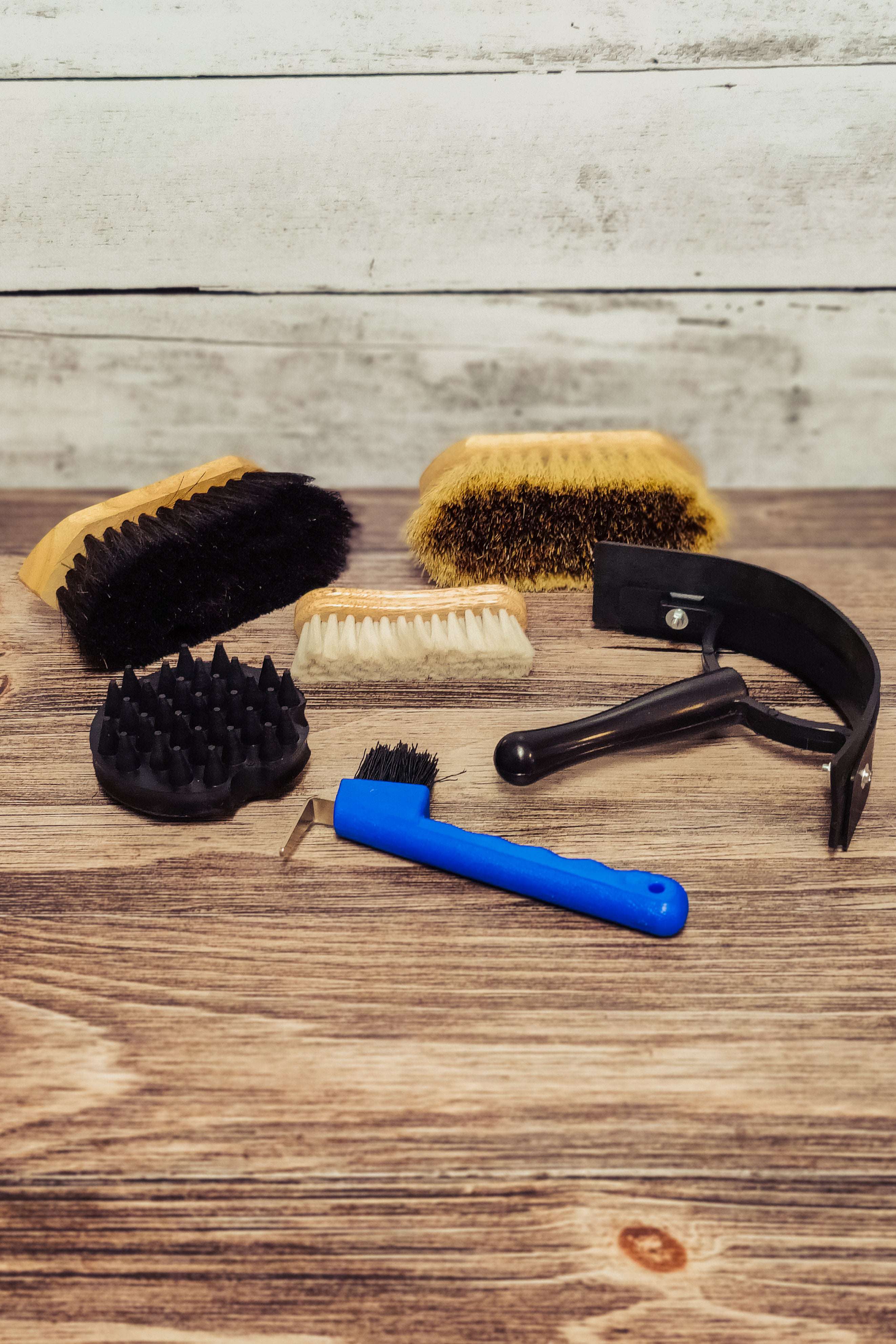 Natural Fiber Grooming Brush Set - The Glamorous Cowgirl