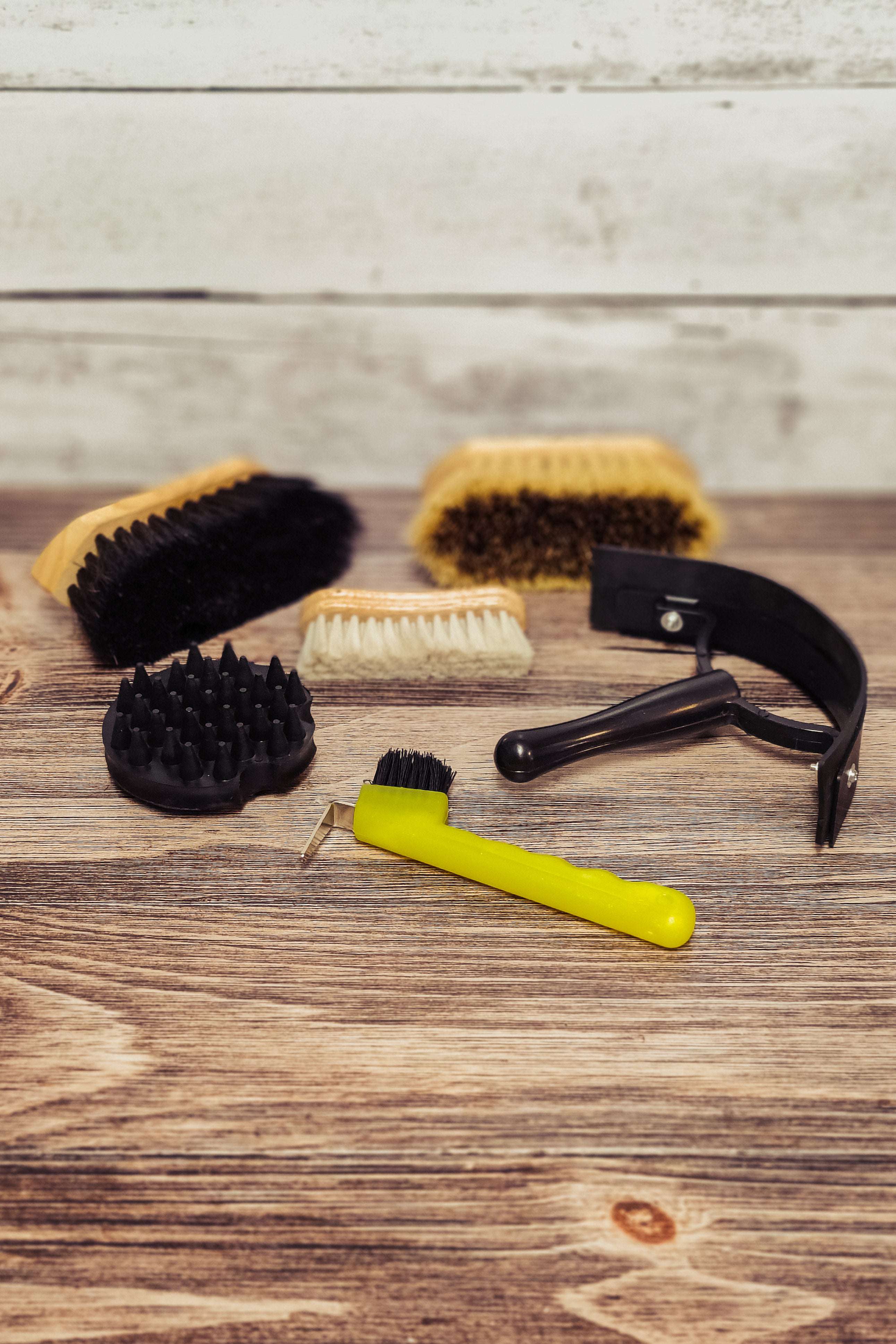 Natural Fiber Grooming Brush Set - The Glamorous Cowgirl