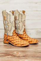 Slick Outlaw by Corral - The Glamorous Cowgirl
