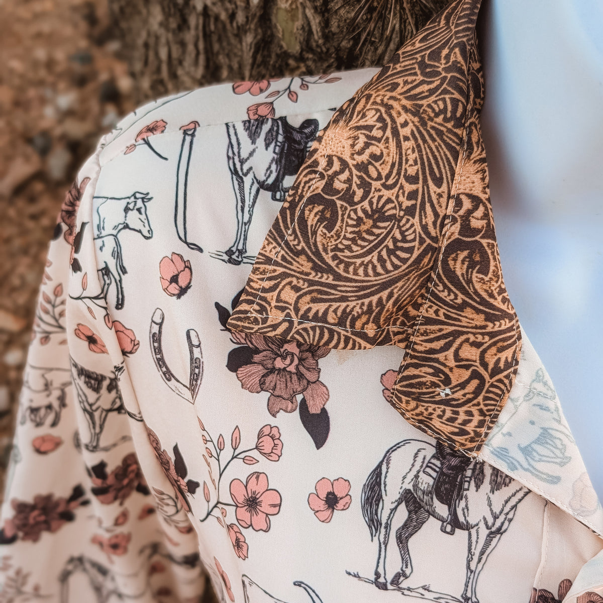 Prairie Days button down, cream horse print with tooled print collar and cuffs