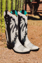High Class Cowgirl Boots - The Glamorous Cowgirl