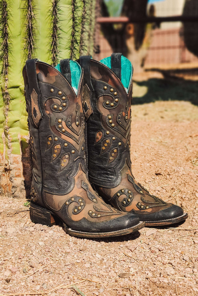 In Plain Sight Boots - The Glamorous Cowgirl
