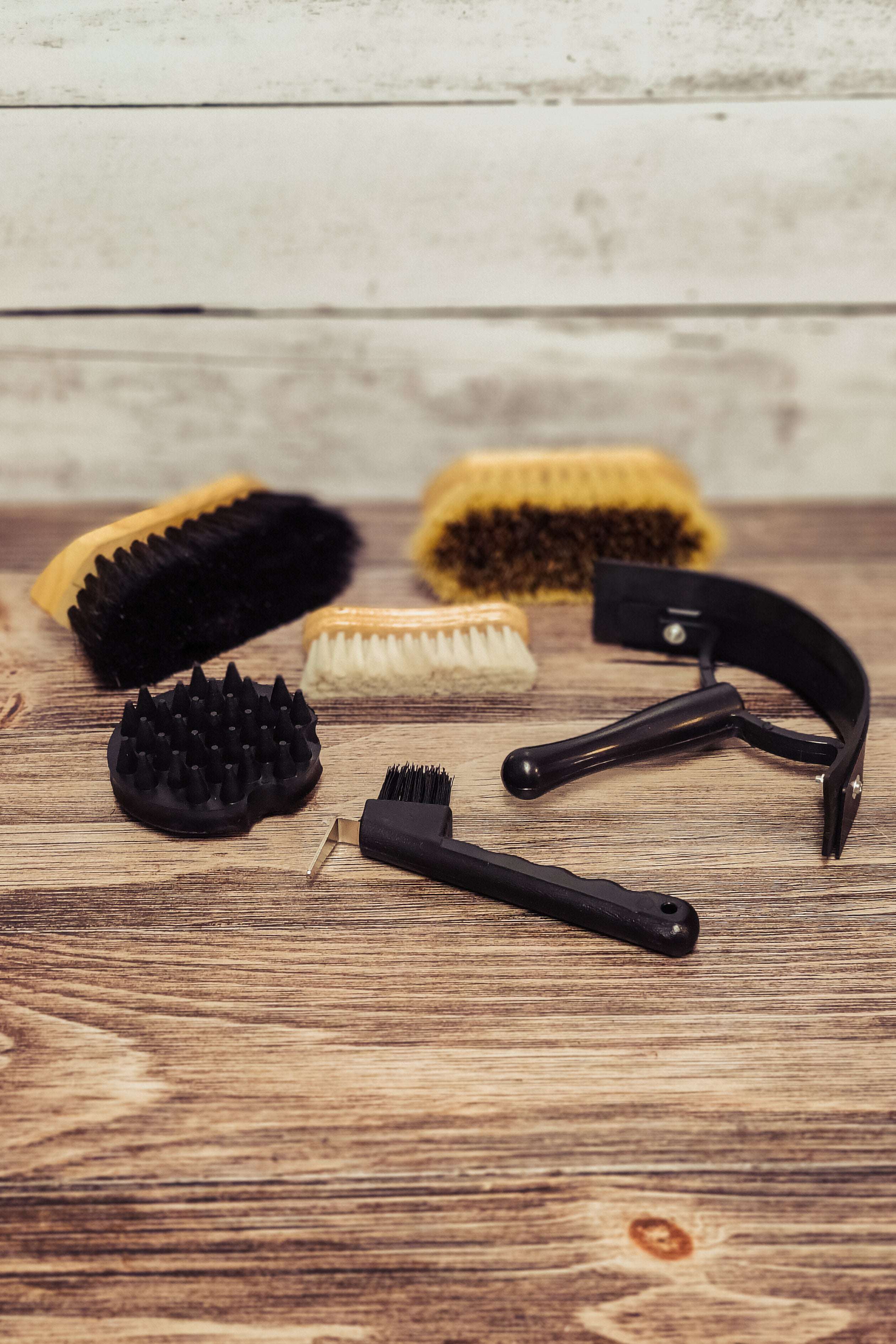 Natural Fiber Grooming Brush Set - The Glamorous Cowgirl