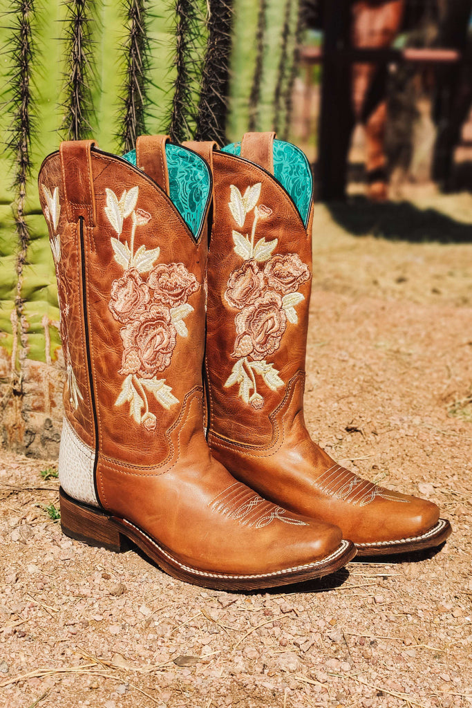 Rose Bud Boots - The Glamorous Cowgirl