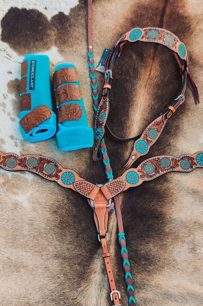 The Turquoise Zuni Tack Collection - The Glamorous Cowgirl